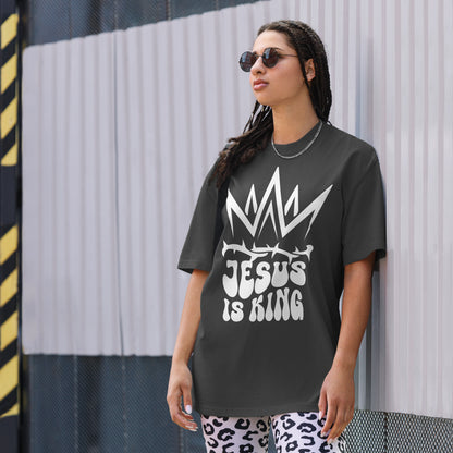 Oversized faded t-shirt unisex  - Jesus is king